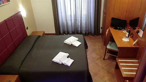 Colosseo Relais